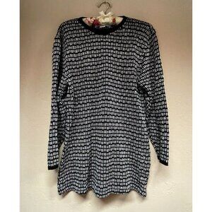 Vintage Brenda French Women's Size 2 Hand-Loomed Black Textured Pullover Sweater